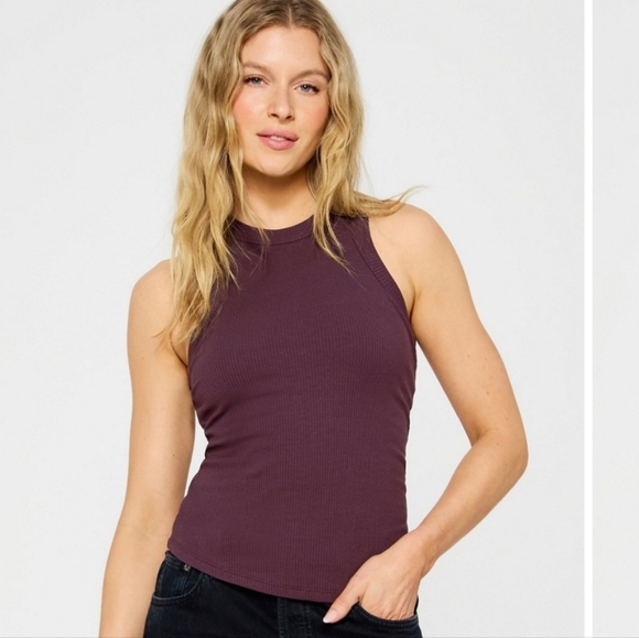 Fabletics Wine Purple High Neck Ribbed Built In Bra Tank Top - Picture 1 of 7